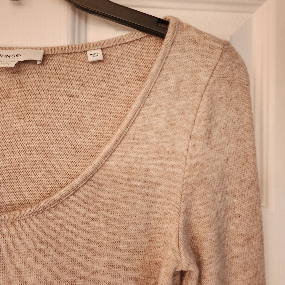VINCE Open Scoop Neck Long Sleeve Pullover Top In Sand Shell Brown Size XS - Picture 6 of 13